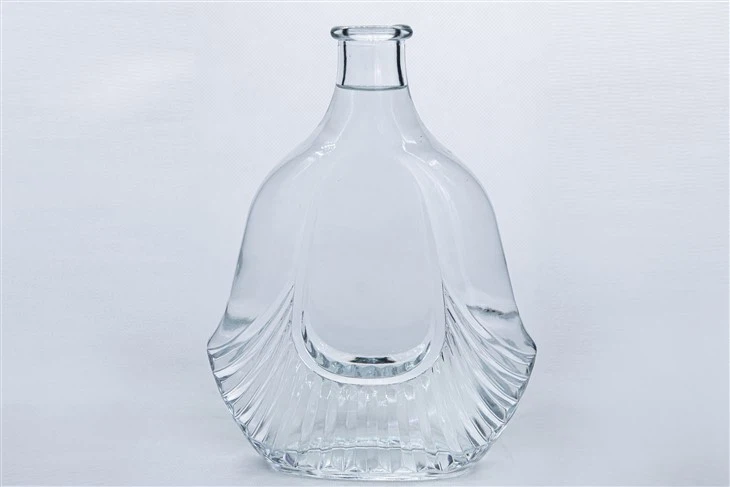 زجاجة كحول الروم 600 مل